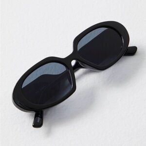 Free People Avalon Oval Sunnies